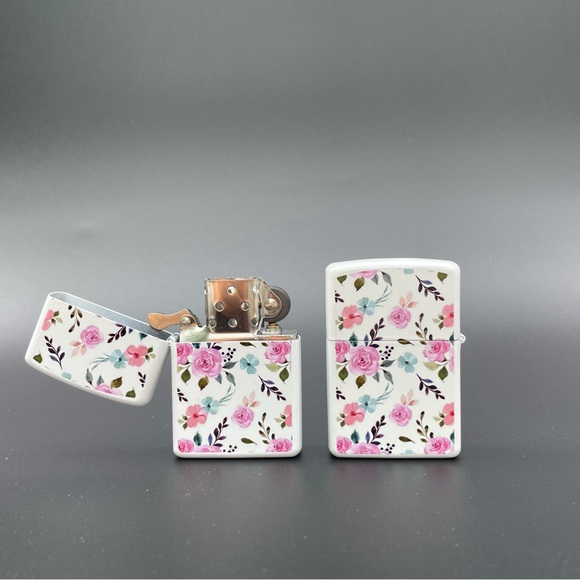 Pick 3 of your choice flip top light-er - Picture 4 of 16